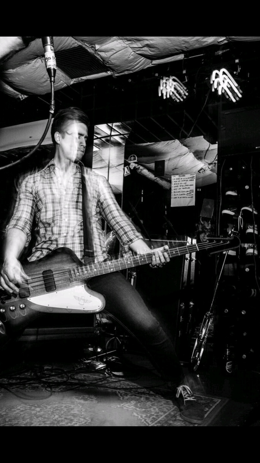 ITALICS live